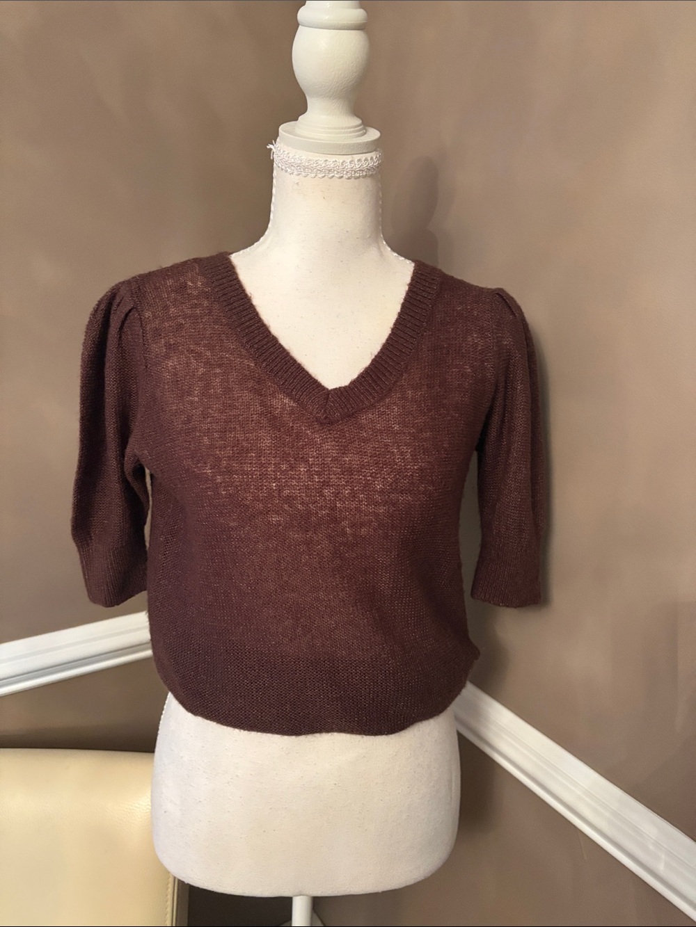 Abercrombie & Fitch Brown V-Neck Short Sleeve Sweater